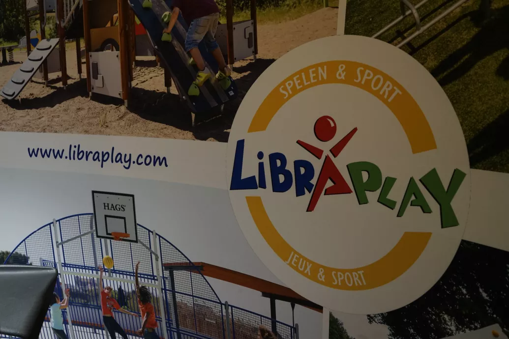 panneau pub partenaire CAMPAIR22